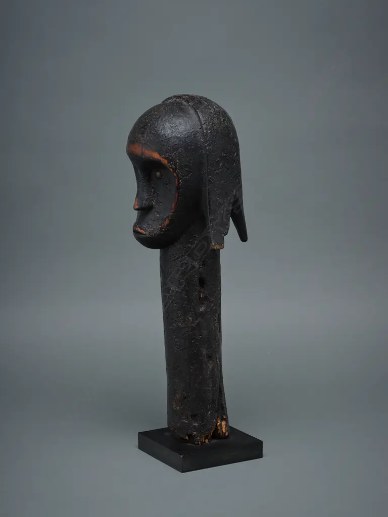 19thC wooden bust from a Fang reliquary ensemble - Cameroon, Image 1++